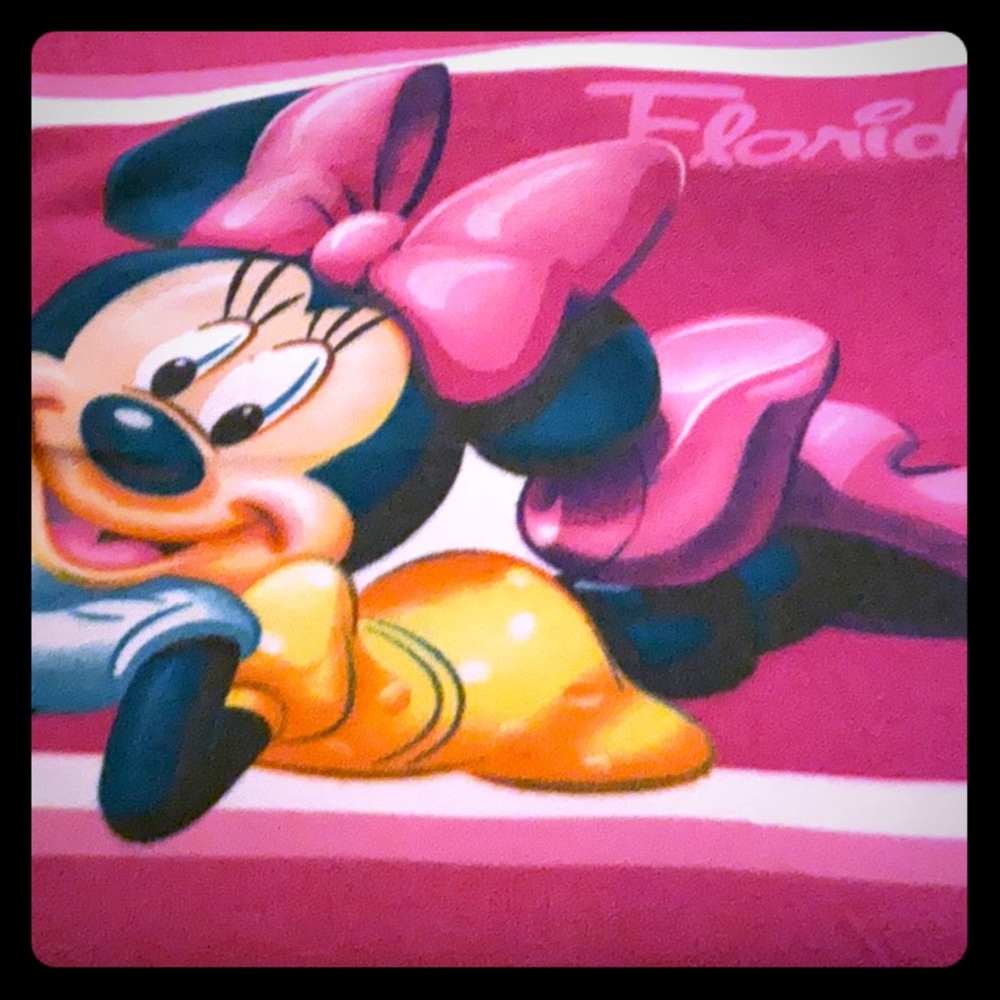 Walt Disney World Minnie Mouse Fleece Blanket